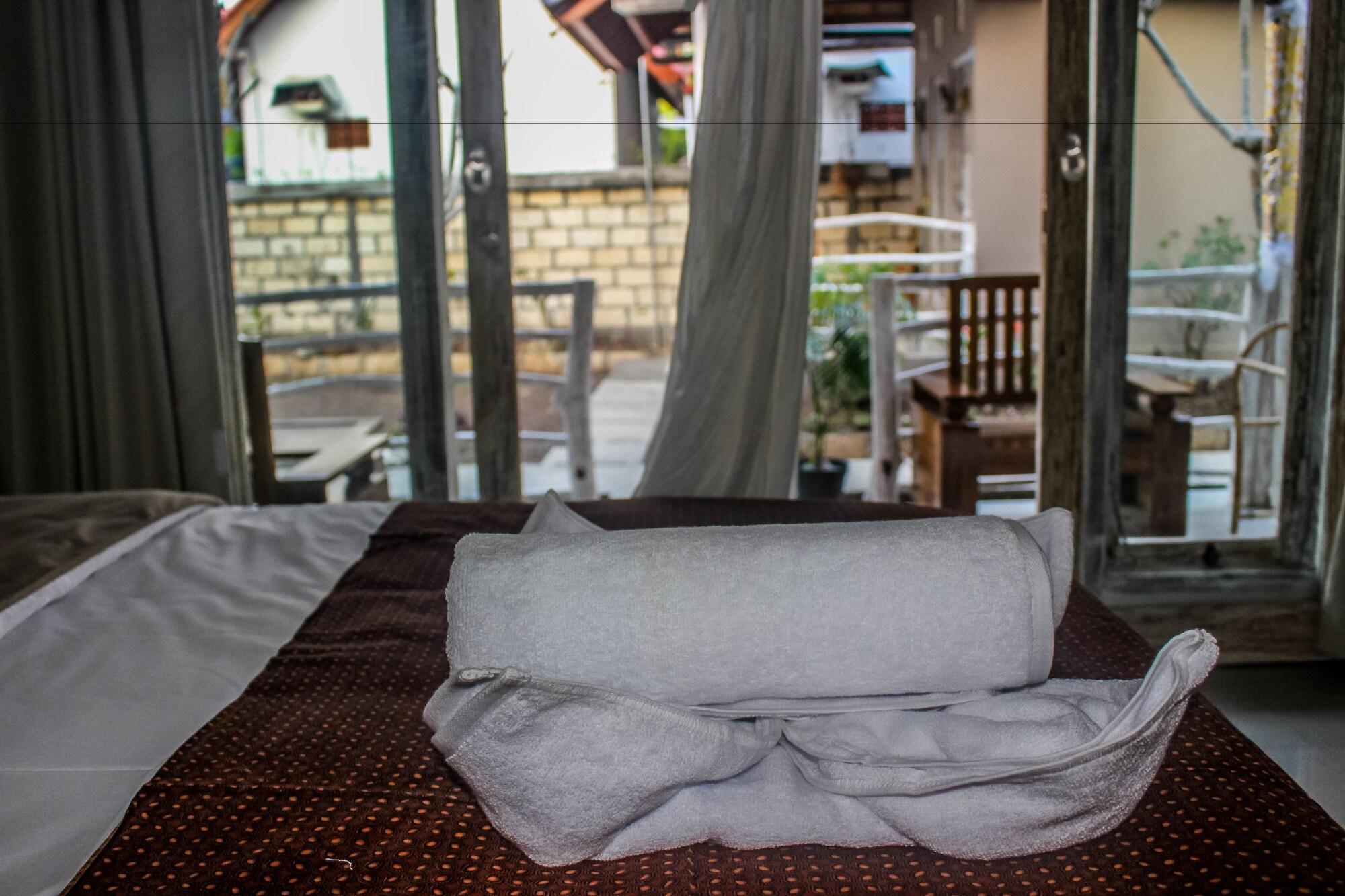 Angels Bungalow Nusa Penida Ped Exterior foto