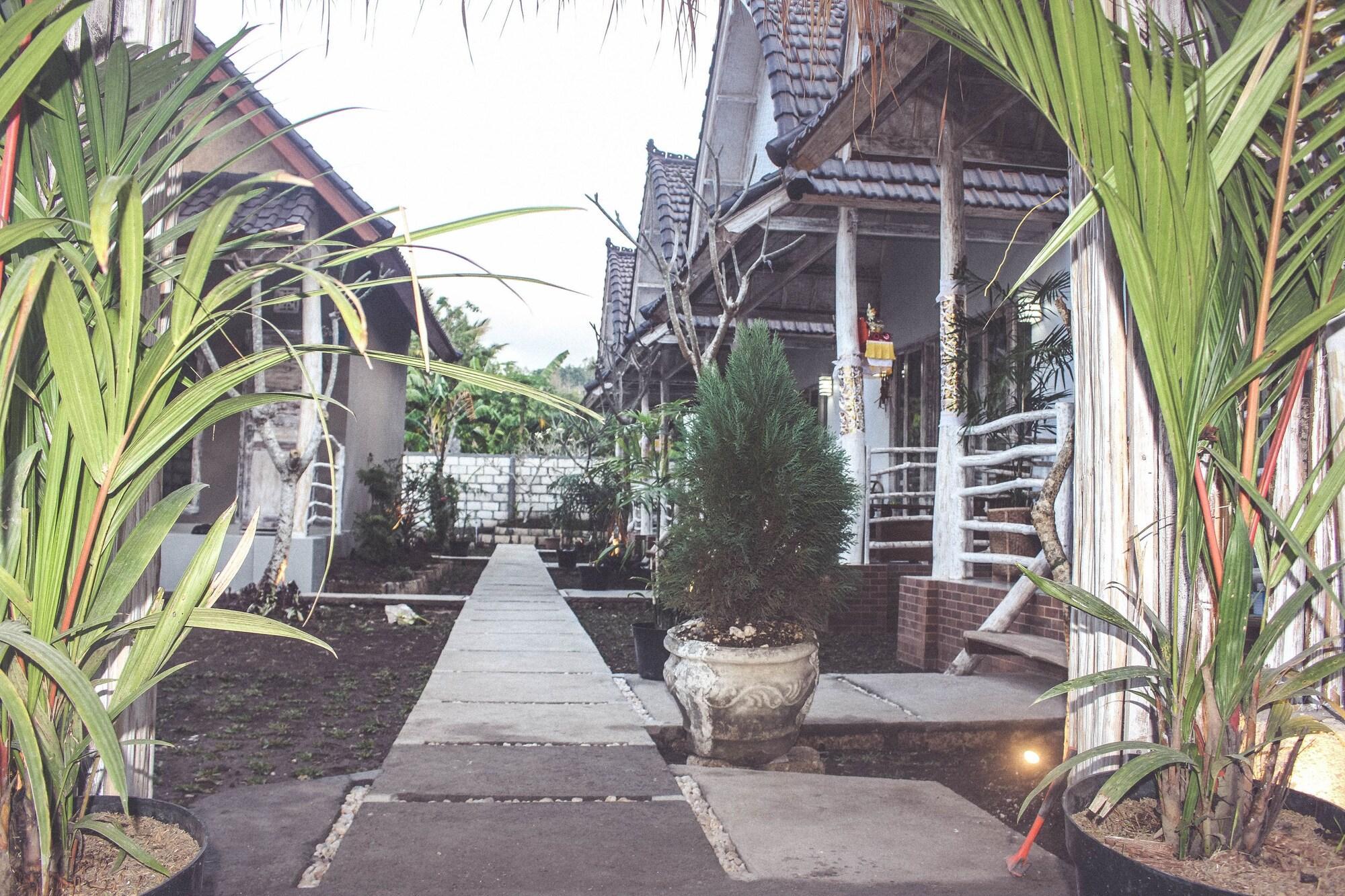 Angels Bungalow Nusa Penida Ped Exterior foto