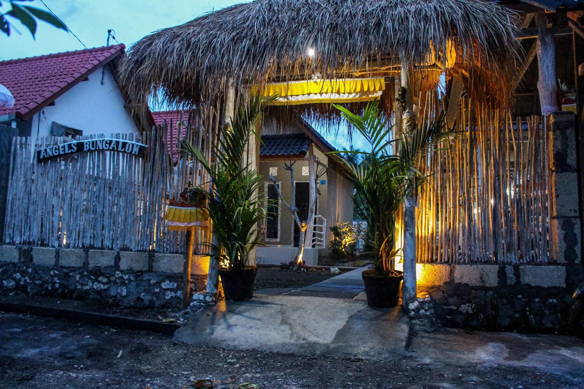 Angels Bungalow Nusa Penida Ped Exterior foto